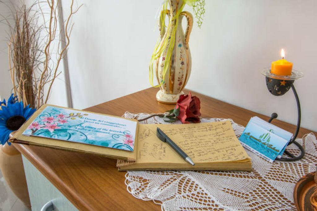 Bed and Breakfast Lo Specchio Del Salento Лечче Номер фото