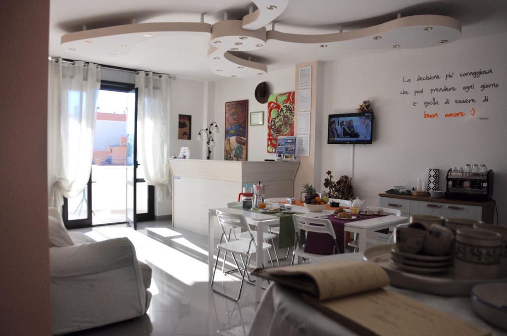 Bed and Breakfast Lo Specchio Del Salento Лечче Екстер'єр фото