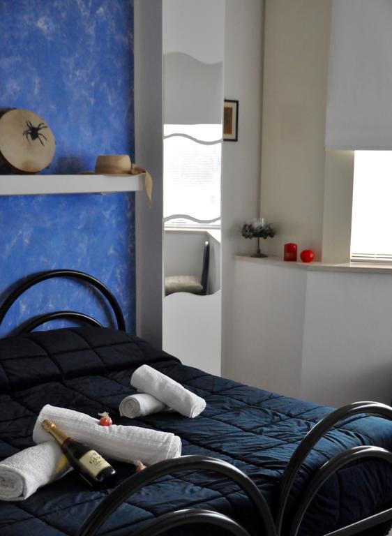 Bed and Breakfast Lo Specchio Del Salento Лечче Екстер'єр фото